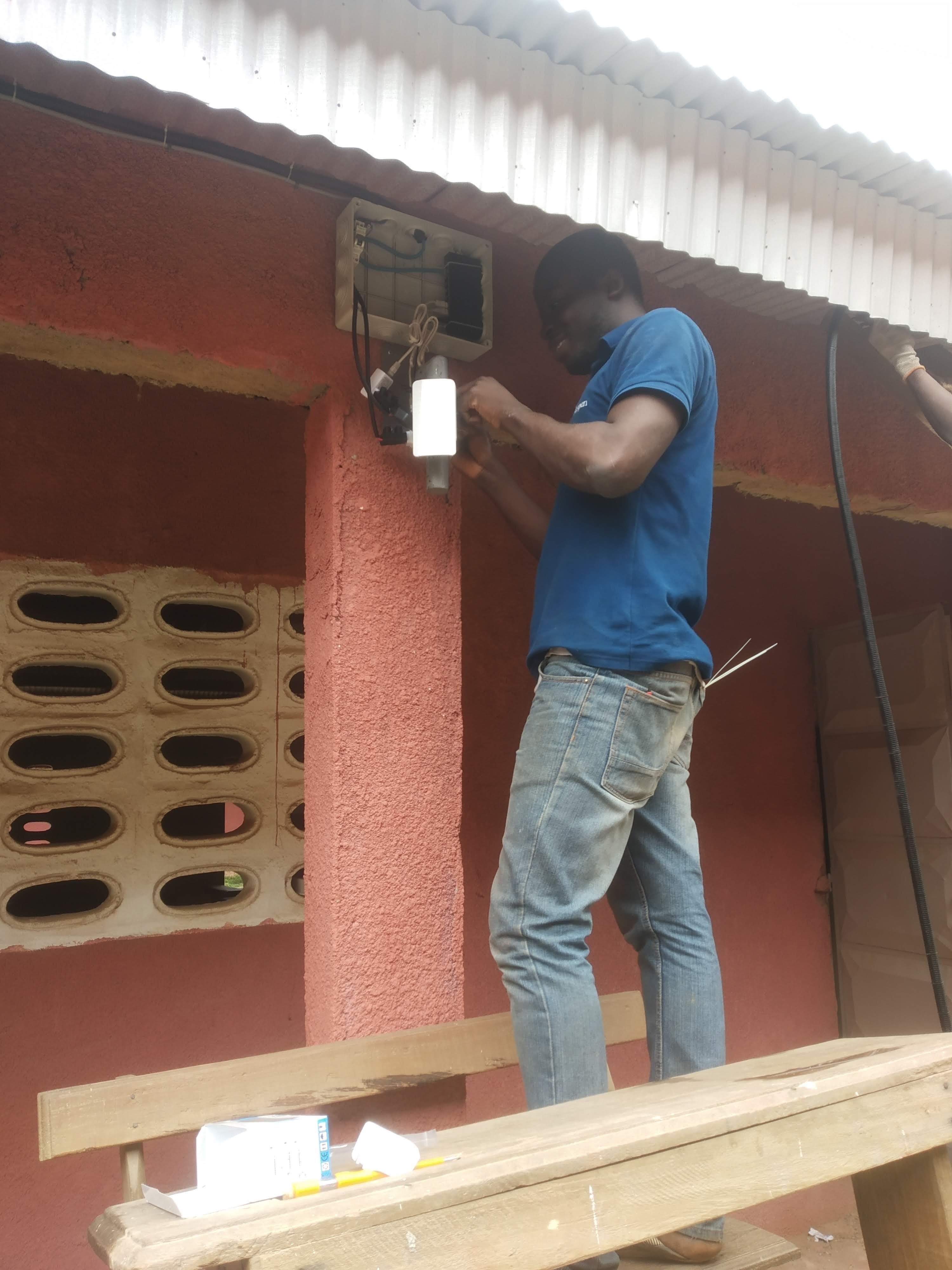 COUVERTURE WIFI & CABLAGE RESEAU