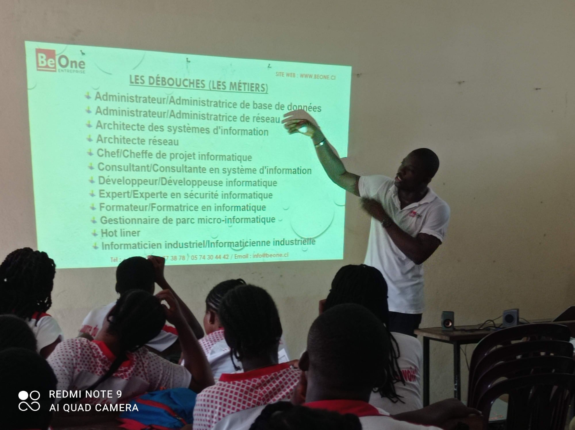 (SAMEN)  SALON DES METIERS DU MUMERIQUES 